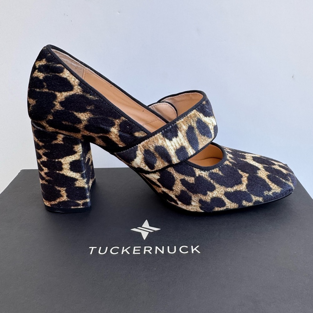 Tuckernuck Ellie Black and Tan Leopard Heels